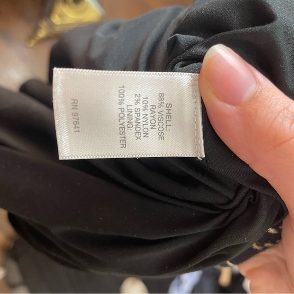 J. Jill Plaid Pencil Skirt Black Ten Stretch Knit Size Small - Picture 5 of 5